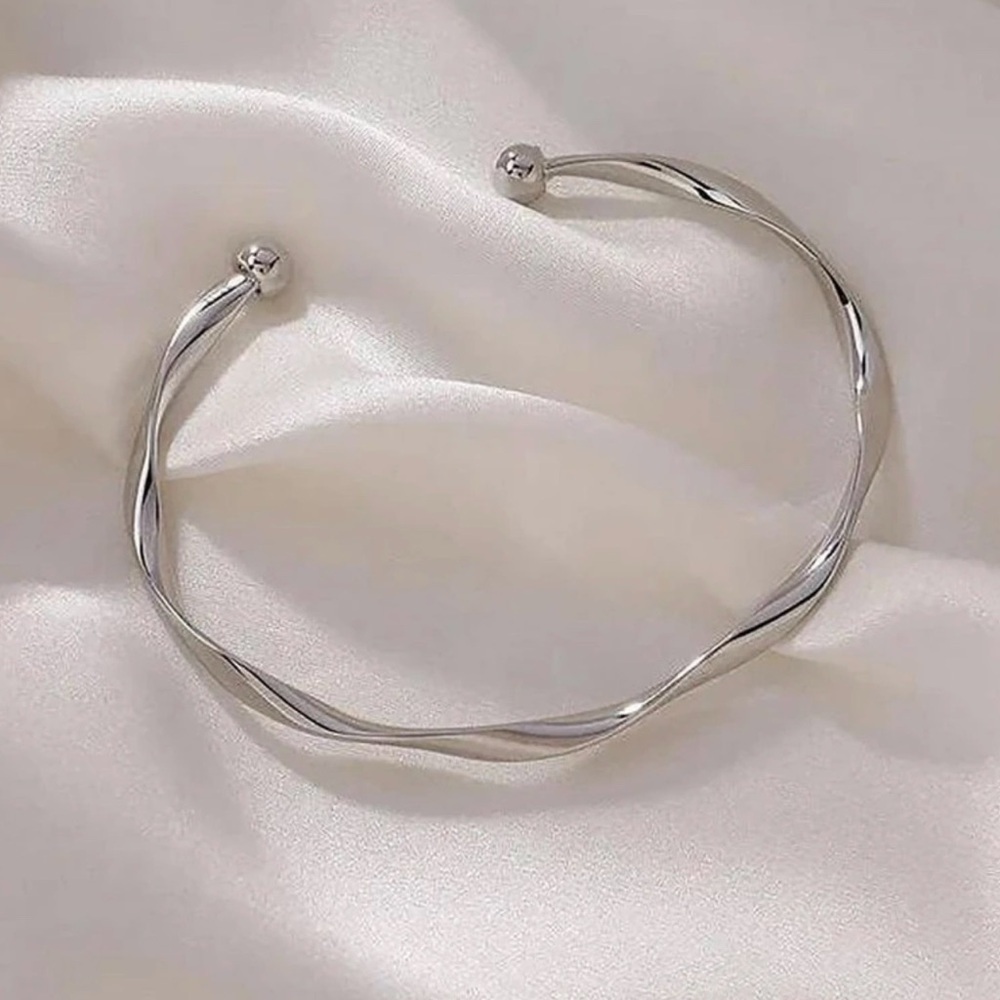 Gold or Silver Twist Design‎ Open Cuff Bracelet. New - Picture 4 of 11